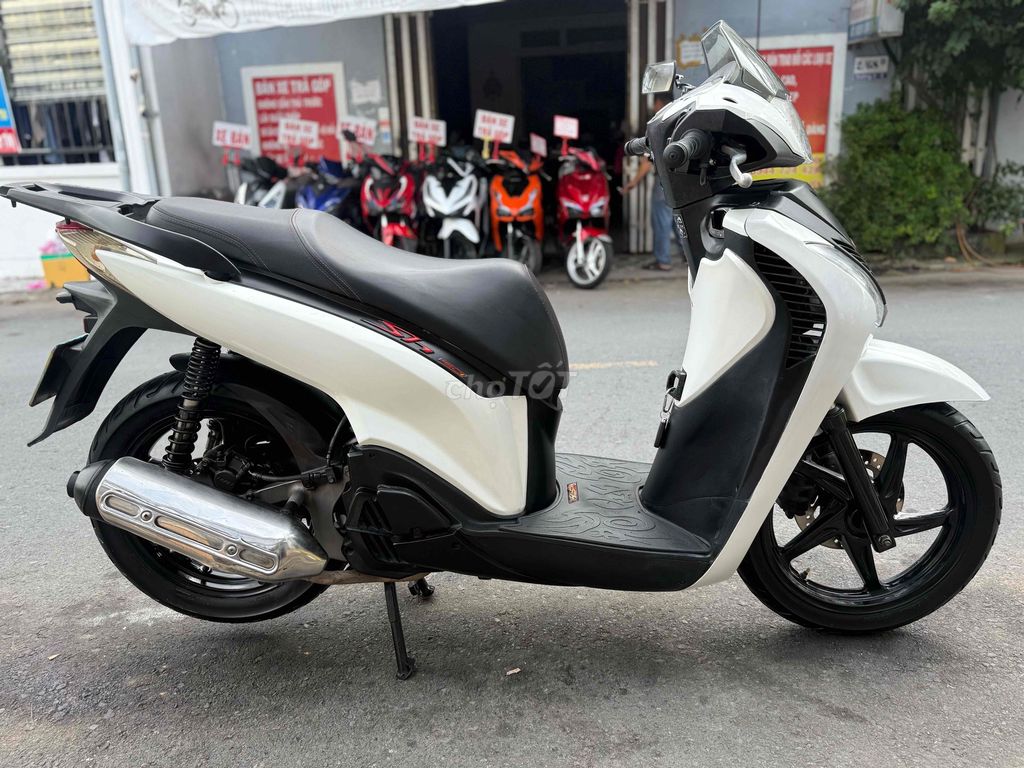 Honda Sh 150 Up Ý B65 GÓP CẦN CCCD ĐỦ 18t TRẢ 0₫. Mua bán Xe máy tại Quận Ninh Kiều Cần Thơ được đăng bởi XE MÁY HOÀNG YẾN hình 1