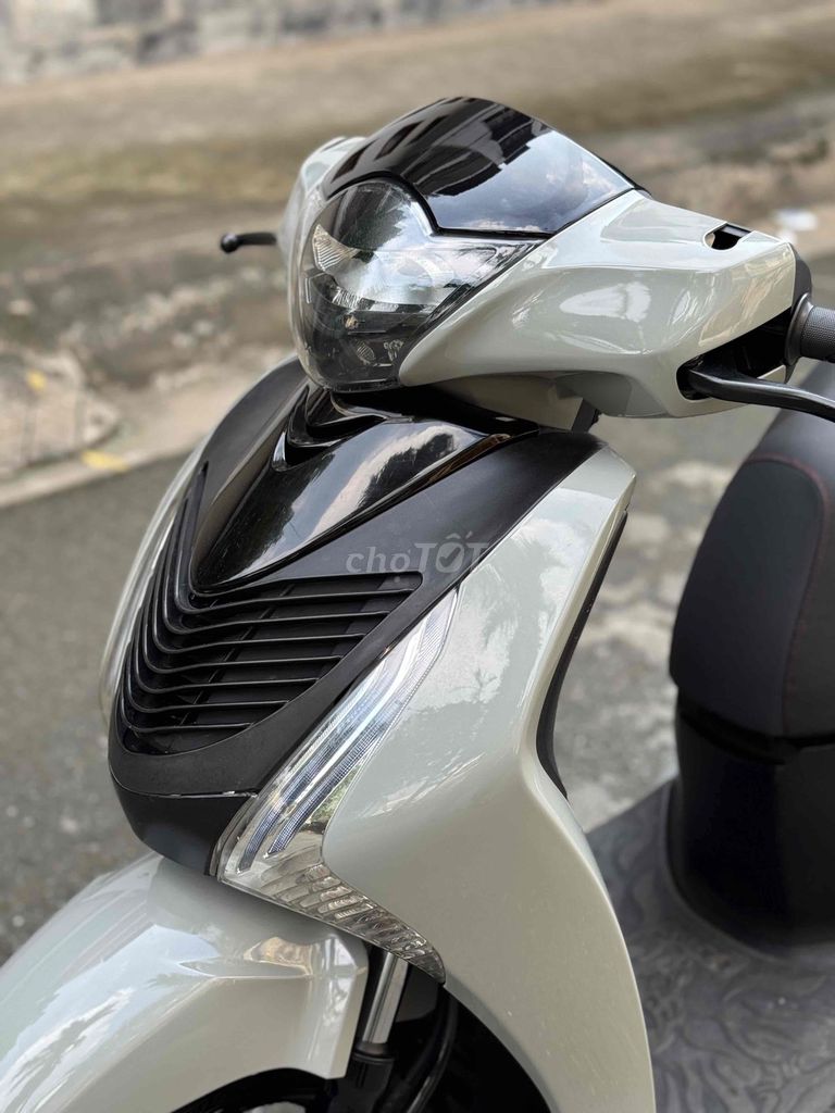 Honda SH 150i 2016 Xanh đen. Mua bán Xe máy tại Quận Gò Vấp Tp Hồ Chí Minh được đăng bởi CHXM 86 chuyên bán xe trả góp hình 8