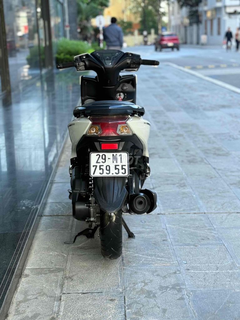 Yamaha Freego 2020 Trắng Xanh cực đẹp 29M. Mua bán Xe máy tại Quận Ba Đình Hà Nội được đăng bởi Xe Máy Nam Thi hình 9