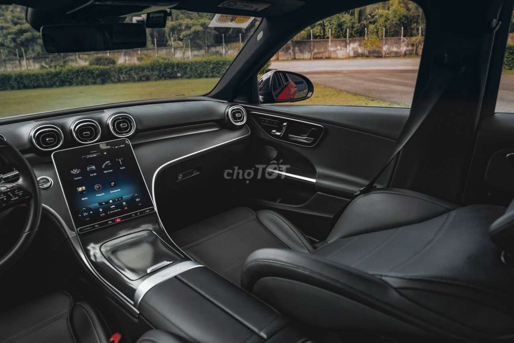 Mercedes C200 Avantgarde 2022 Đỏ 15.000km. Mua bán Ô tô tại Quận 7 Tp Hồ Chí Minh được đăng bởi Hoàn Lee Xe Lướt hình 16
