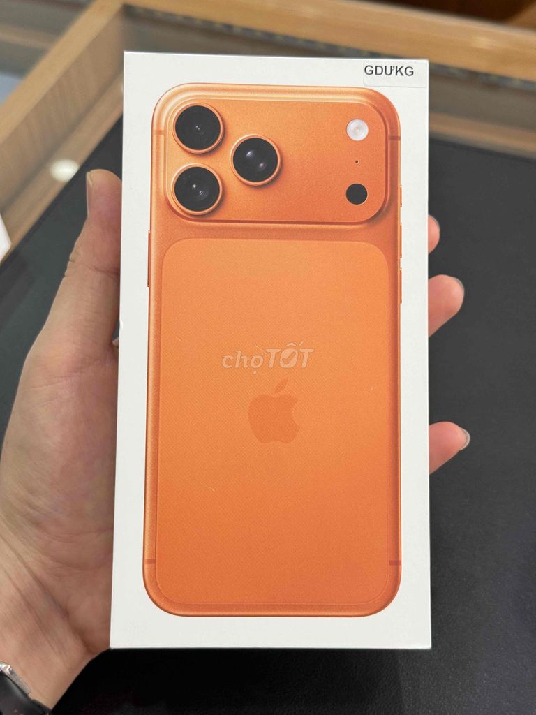 iPhone 17 Pro Max 256GB Cam máy mới nguyên seal. Mua bán Điện thoại tại Thành phố Buôn Ma Thuột Đắk Lắk được đăng bởi Nguyễn Hoàng hình 1