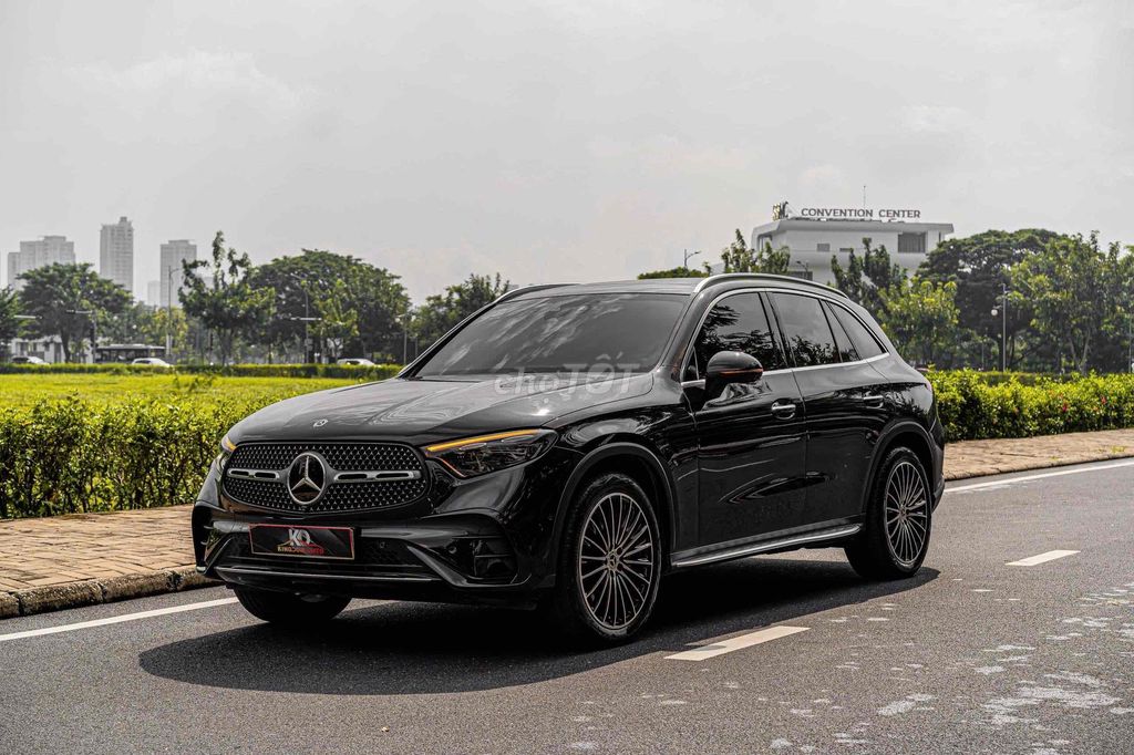 Mercedes GLC300 AMG Model 2024 All new Siêu lướt. Mua bán Ô tô tại Quận 7 Tp Hồ Chí Minh được đăng bởi Dương Phương hình 2