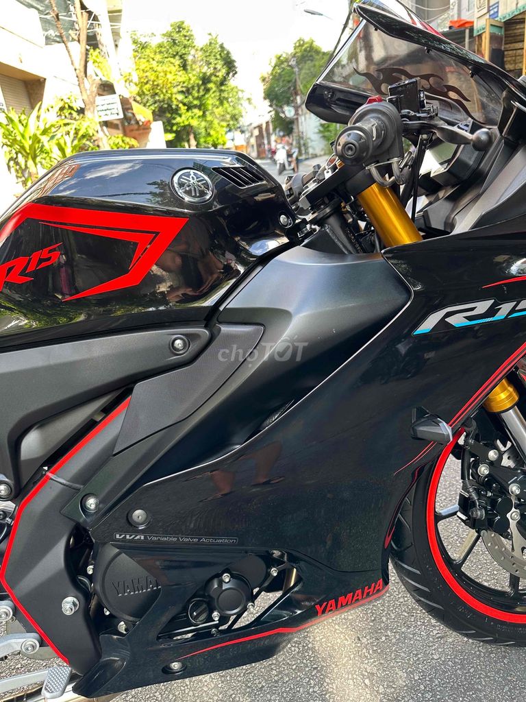 r15v4. Mua bán Xe máy tại Quận Tân Bình Tp Hồ Chí Minh được đăng bởi Huyền hình 3
