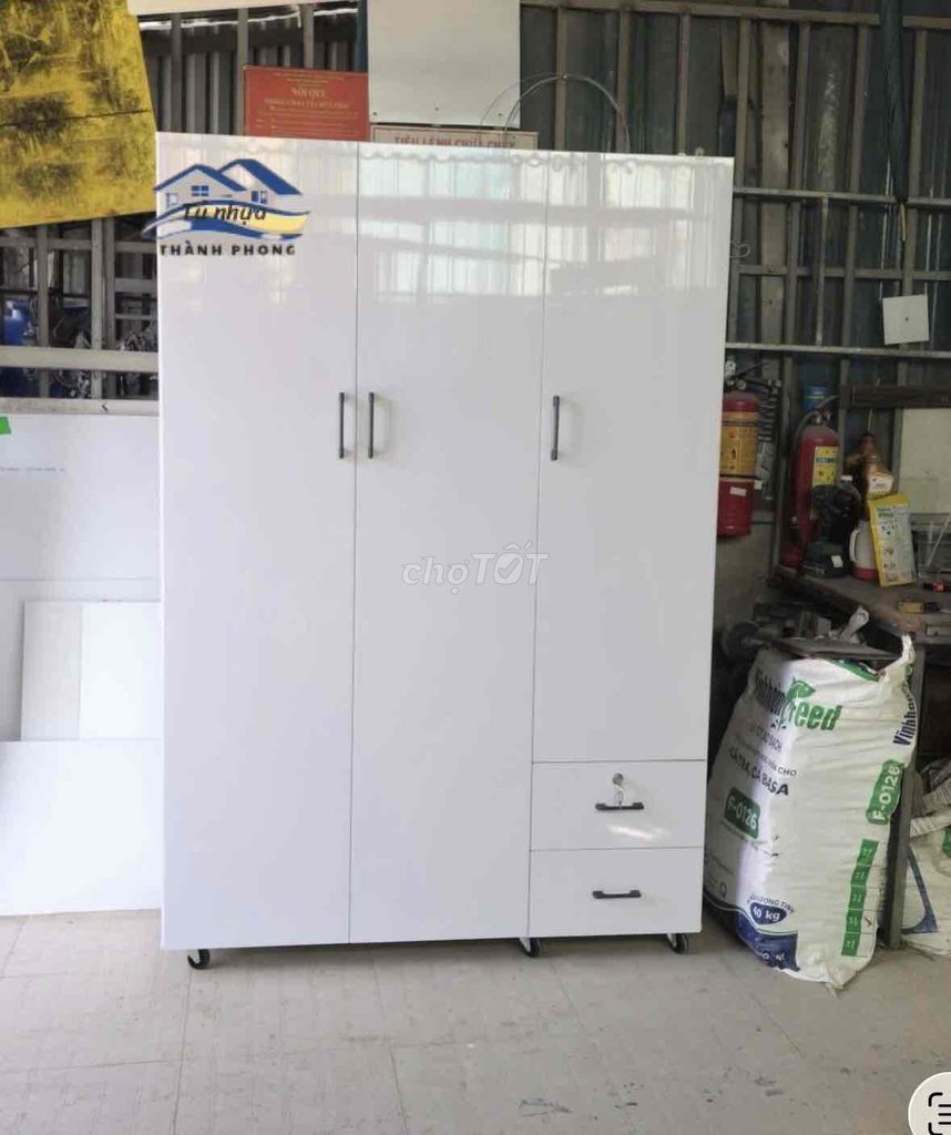 TỦ QUẦN ÁO // TỦ QUẦN ÁO 3 CÁNH 1m23 x 1.80. Mua bán Tủ, kệ gia đình tại Thành phố Thủ Đức Tp Hồ Chí Minh được đăng bởi Ngọc Lan hình 1