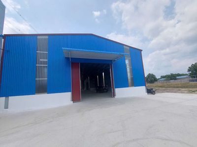 Cho thuê kho xưởng tổng Dt đất 2000m2.Có gpxd. Gần khu Cn mỷ Xuân B