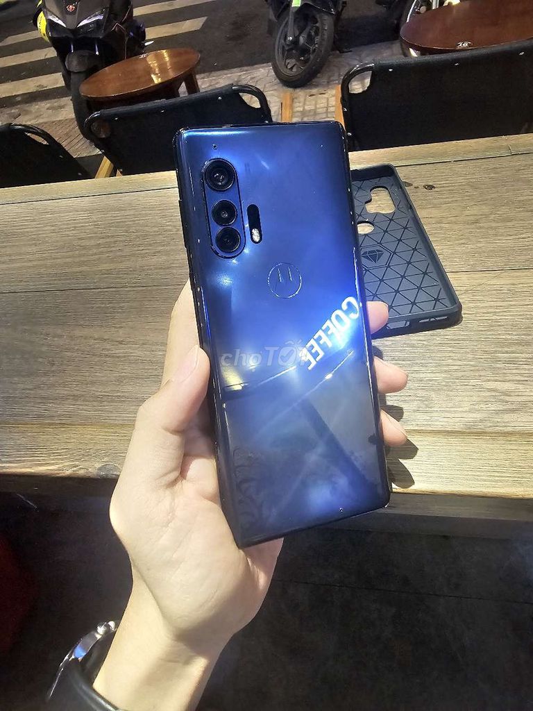 Motorola Edge+ 2020 Xanh. Mua bán Điện thoại tại Quận Tân Phú Tp Hồ Chí Minh được đăng bởi An hình 1