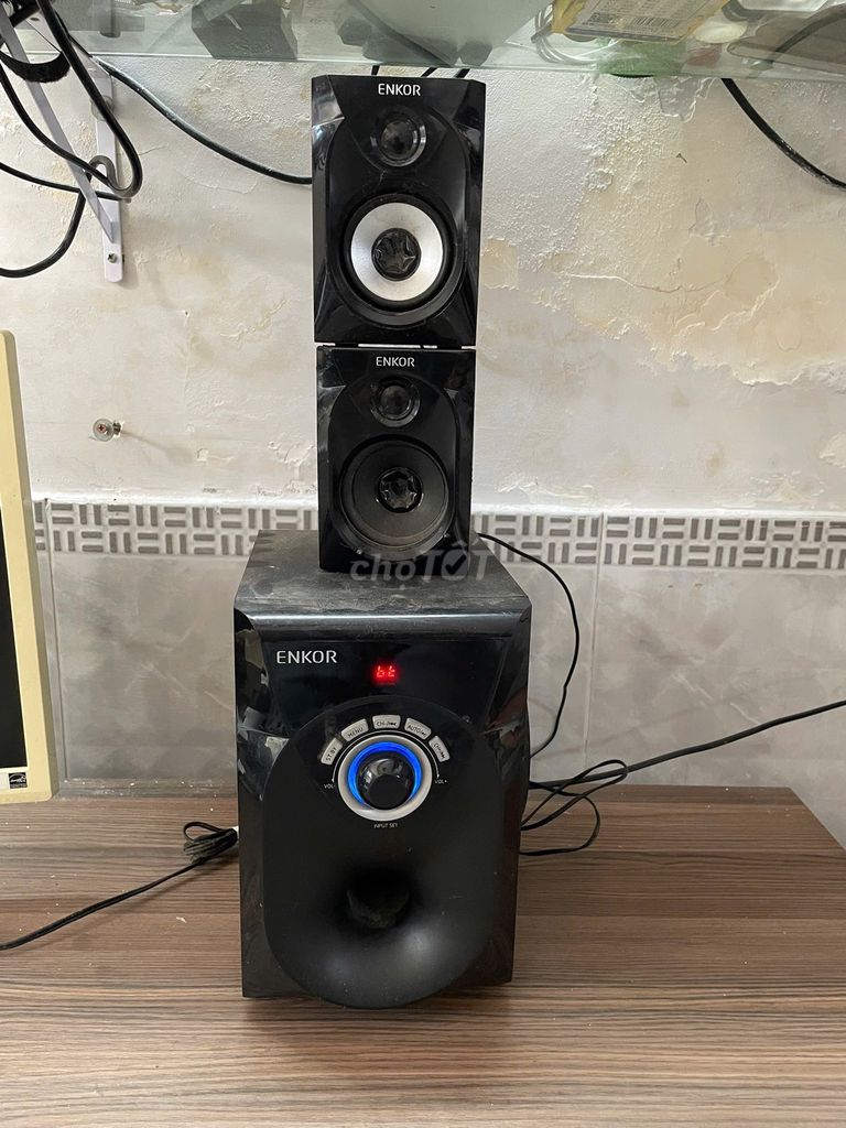 Loa vi tính Enkor R228 2.1 Đen Đã sử dụng. Mua bán Tivi, Âm thanh tại Quận Gò Vấp Tp Hồ Chí Minh được đăng bởi TRẦN NGÂN hình 1