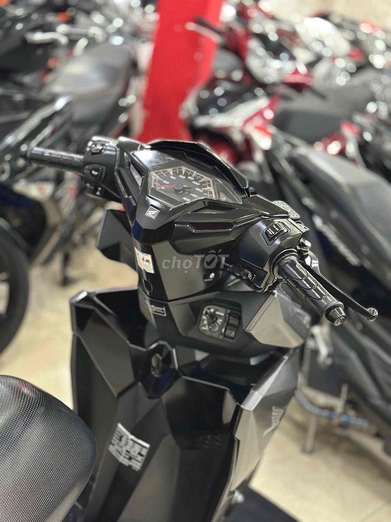 Honda Vario 125 2018 Xám Đen Sport.Mẫu cũ bso hot
