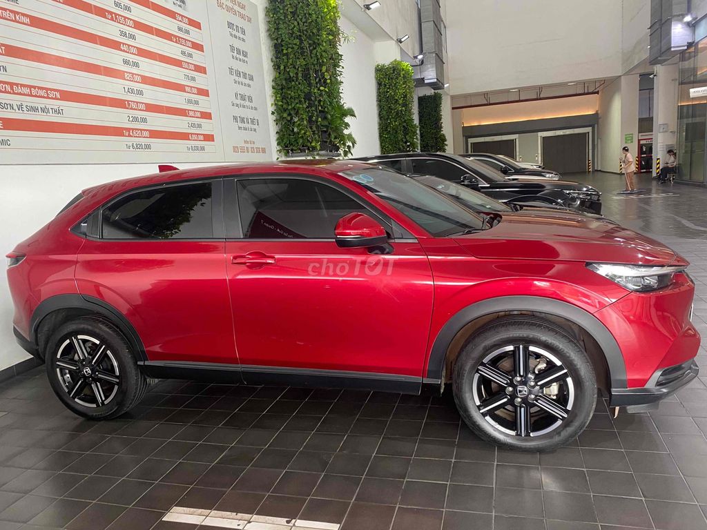 Honda HR-V 2025 -2000km - Siêu Lướt -Thương Lượng. Mua bán Ô tô tại Quận 7 Tp Hồ Chí Minh được đăng bởi Showroom Honda Ôtô Sài Gòn Quận 7 hình 3