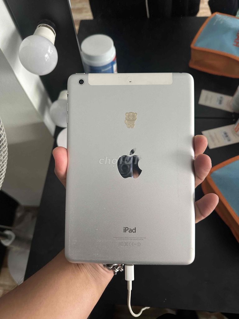 Apple iPad Mini 2 16GB Bạc. Mua bán Máy tính bảng tại Quận Gò Vấp Tp Hồ Chí Minh được đăng bởi Tuân Nguyễn hình 1