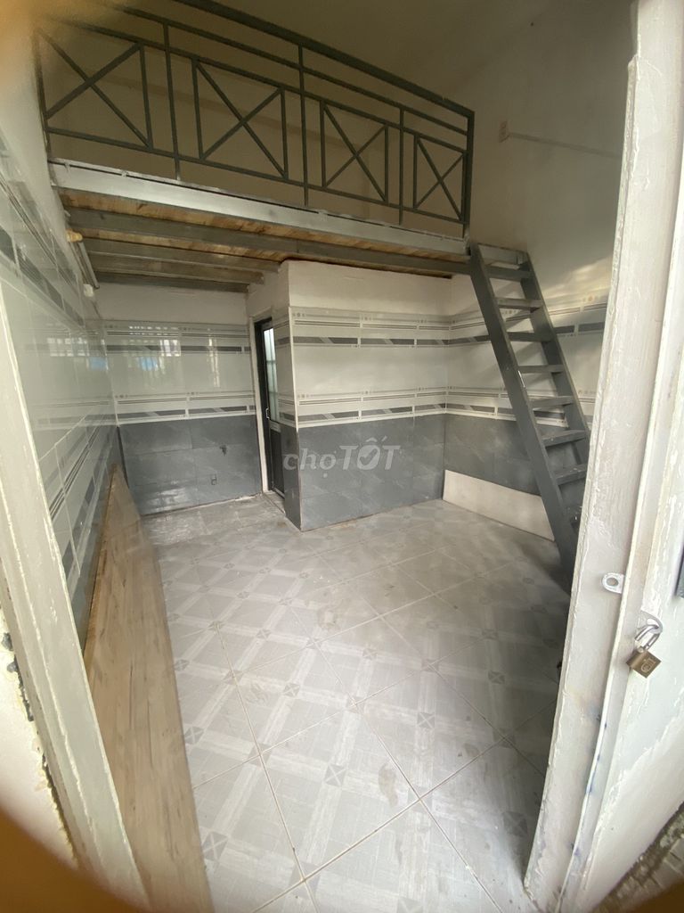 Комната в аренду в переулке 41 Го Кат