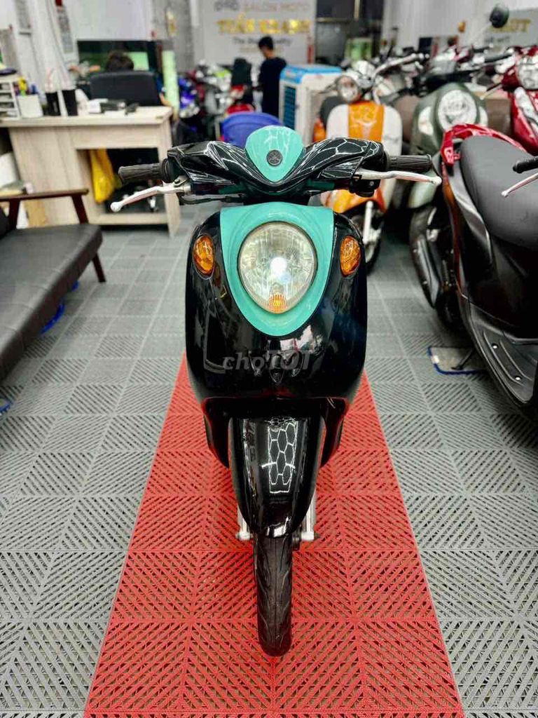 Mio classico 2017 BTC, máy êm ru xe đẹp. Mua bán Xe máy tại Quận 8 Tp Hồ Chí Minh được đăng bởi Võ Thanh Nhựt hình 2