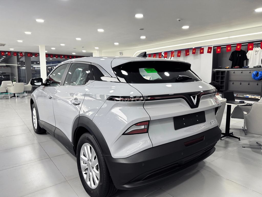 VinFast VF6 ECO - CHỈ TỪ 649 TR  - XE GIAO NGAY. Mua bán Ô tô tại Thành phố Thủ Đức Tp Hồ Chí Minh được đăng bởi Danh Vinfast hình 3