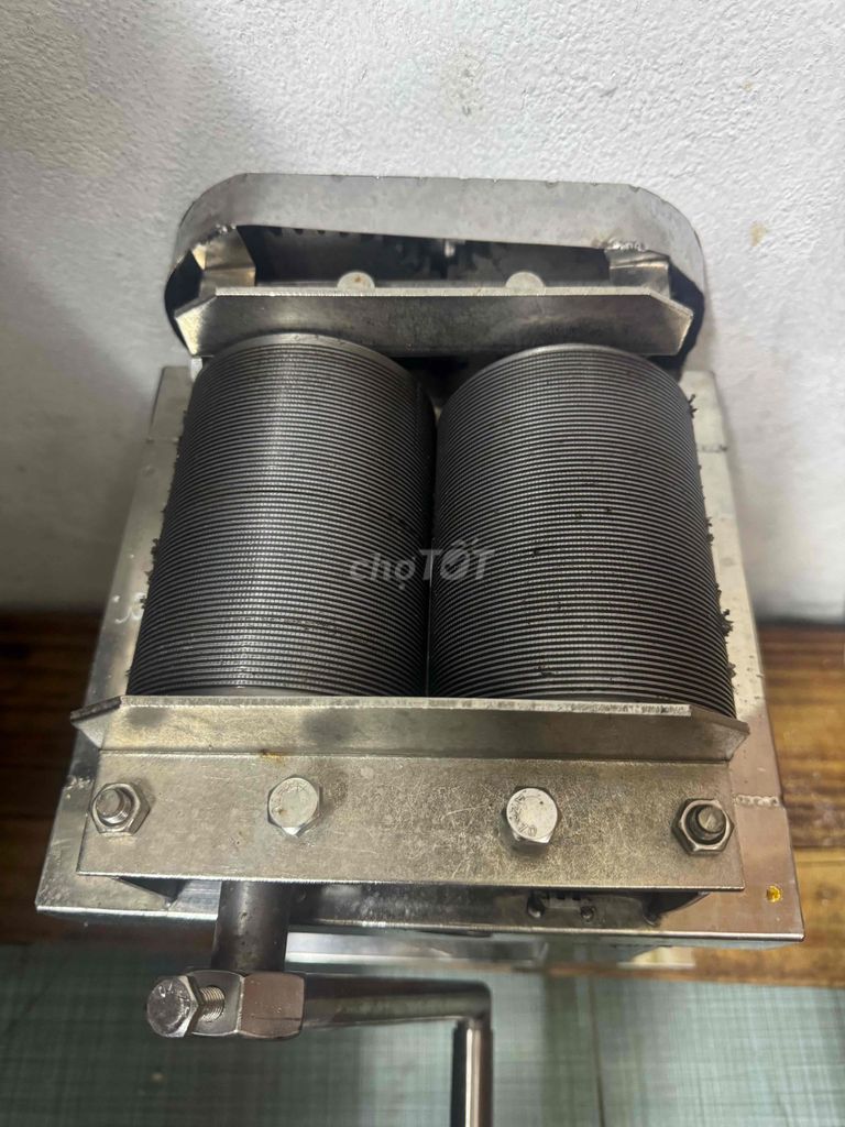 Máy cắt bì kim loại 0.8 li. Mua bán Đồ chuyên dụng, Giống nuôi trồng tại Quận Sơn Trà Đà Nẵng được đăng bởi Kawasaki  hình 1