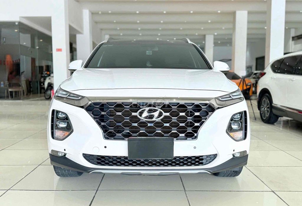 Hyundai Santa Fe 2021 2.4 AWD Premium - 48000 km