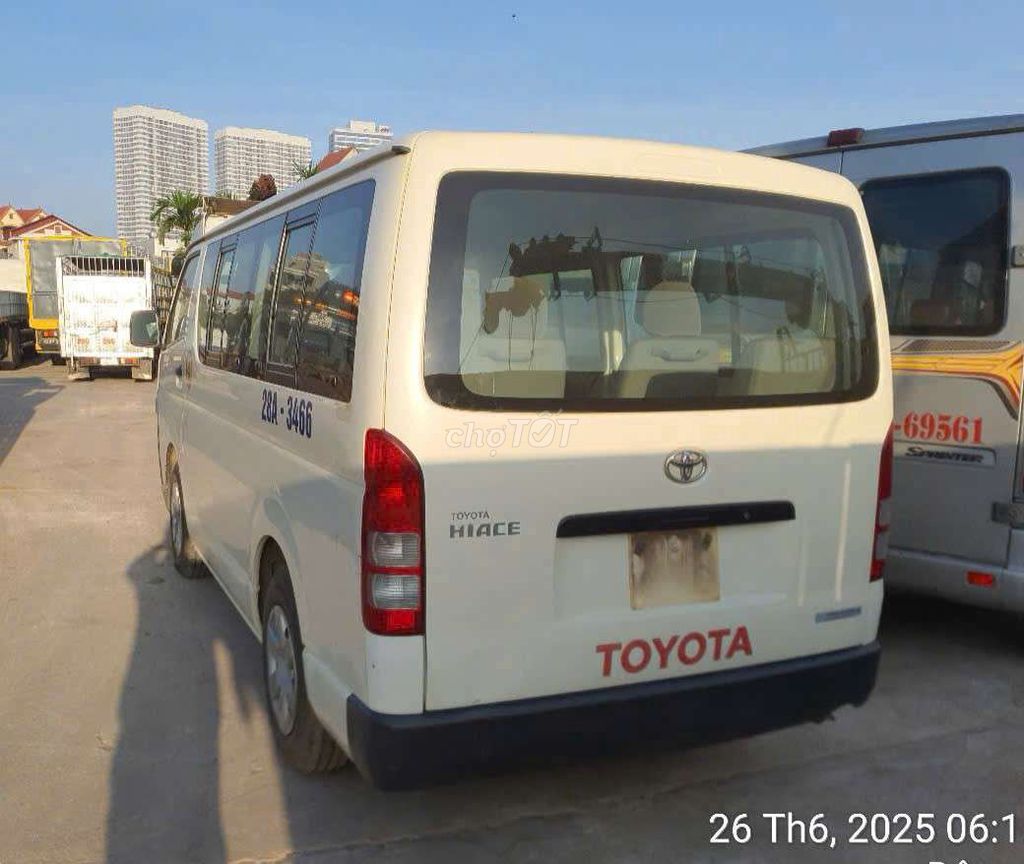 Xe sưu tầm TOYOTA HIACE H200 2006 ĐÃ HẠ Van 6 chỗ. Mua bán Ô tô tại Quận 12 Tp Hồ Chí Minh được đăng bởi nguyễn thanh hình 2