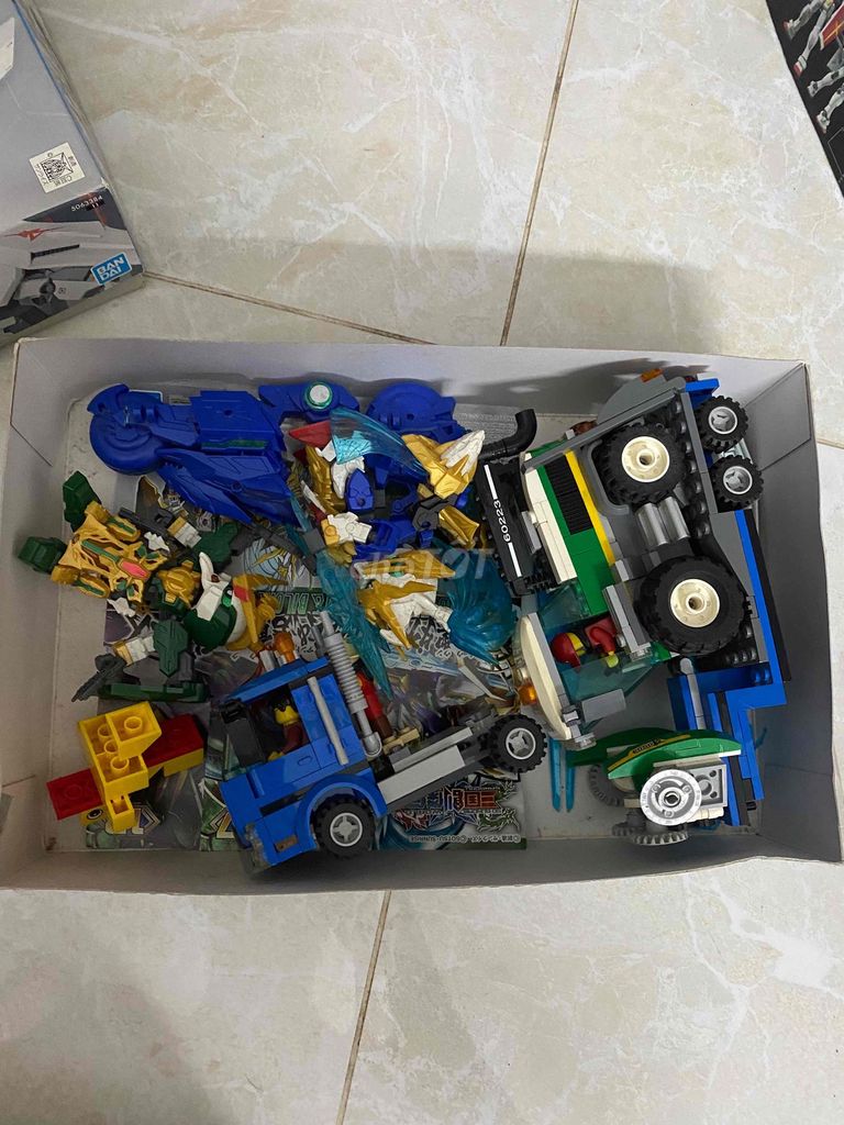 bandai sd gundam và lego harvester (có thể mua lẻ). Mua bán Sở thích khác tại Quận 7 Tp Hồ Chí Minh được đăng bởi joo hình 1