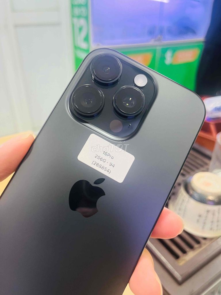 Apple iPhone 16 Pro 256GB Đen titan. Mua bán Điện thoại tại Quận Ngô Quyền Hải Phòng được đăng bởi lê thanh thuỷ hình 1