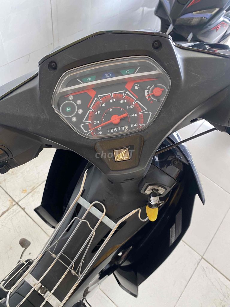 honda wave Blade 2020. bst 77.. Mua bán Xe máy tại Huyện Bình Chánh Tp Hồ Chí Minh được đăng bởi Trần trọng hình 5