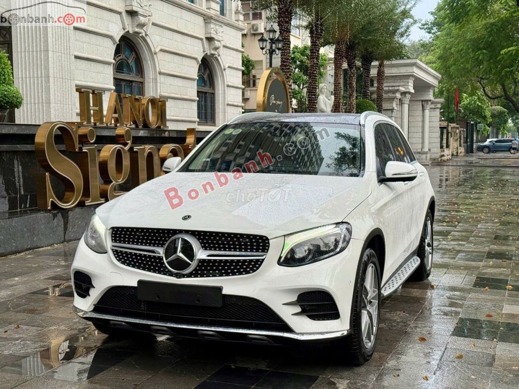 Xe Mercedes Benz GLC 300 4Matic 2019. Mua bán Ô tô tại Quận Cầu Giấy Hà Nội được đăng bởi Hoàng hình 2