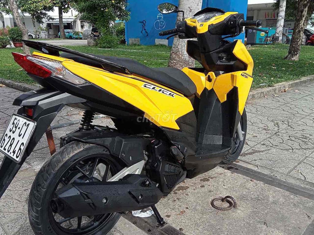 Honda Cilick Thái 2015.BSTP.Chich chủ.Giá tốt