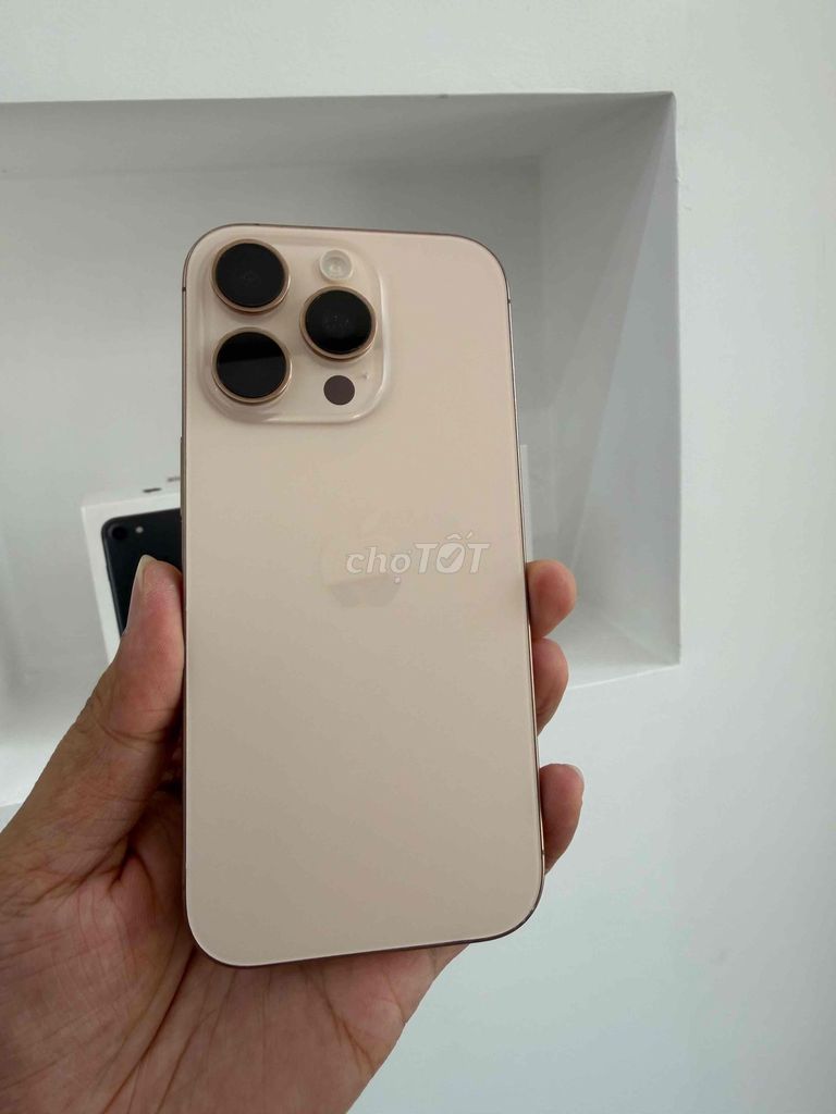 Apple iPhone 16 Pro 256GB Vàng Đẹp 99% likenew zin. Mua bán Điện thoại tại Quận Tân Bình Tp Hồ Chí Minh được đăng bởi Shop Trung Văn Apple Watch hình 1