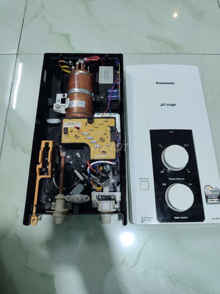 Máy nước nóng Panasonic DH-4RP1 Trắng 3600W. Mua bán Thiết bị vệ sinh, nhà tắm tại Quận Bình Tân Tp Hồ Chí Minh được đăng bởi Tuấn  hình 1