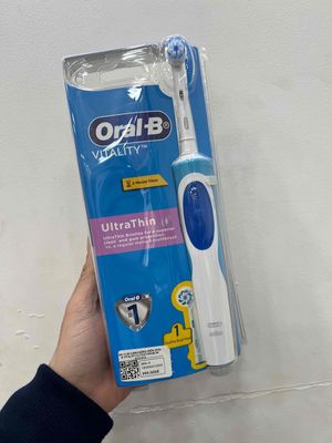 CẦN BÁN BÀN CHẢI ĐIỆN ORAL-B NGUYÊN SEAL CÒN BH. Mua bán Nội thất, đồ gia dụng khác tại Quận Tân Phú Tp Hồ Chí Minh được đăng bởi Minh