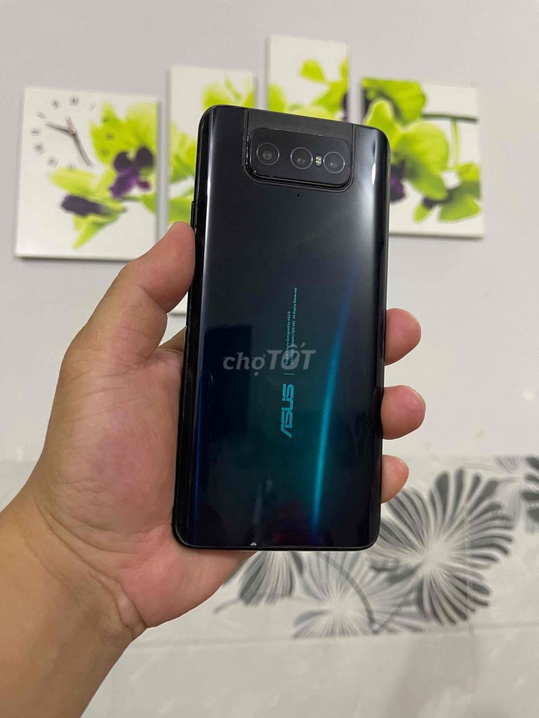 Asus Zenfone 7 5G Snap 865 8/128GB camera xoay lât. Mua bán Điện thoại tại Thành phố Thủ Dầu Một Bình Dương được đăng bởi Đăng Store hình 1