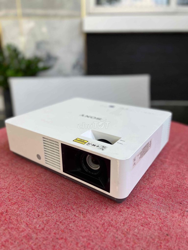 Máy chiếu Sony PVL CXZ10 Laser Trắng. Mua bán Đồ dùng văn phòng tại Huyện Củ Chi Tp Hồ Chí Minh được đăng bởi Nhật Anh hình 1
