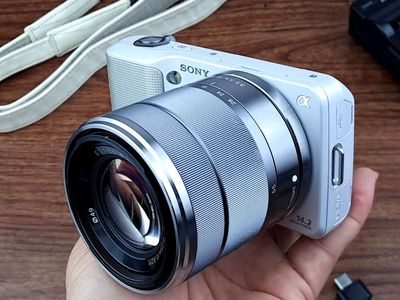 Sony Nex 3 + Lens
