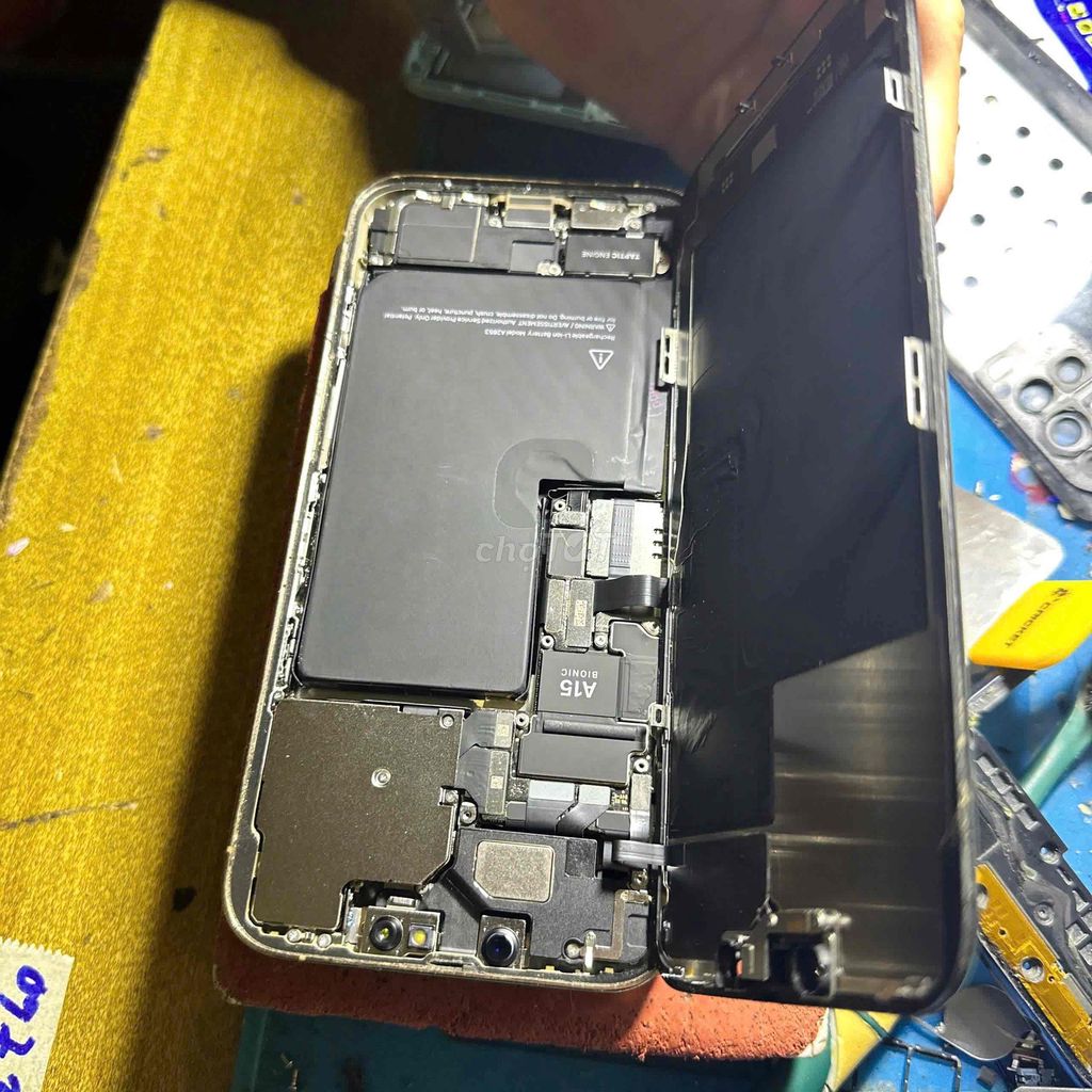Apple iPhone 13 Pro Max 256GB Vàng. Mua bán Điện thoại tại Huyện Quỳnh Lưu Nghệ An được đăng bởi bừng hình 1