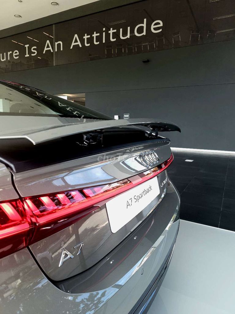 Audi A7 SportBack 2025 Xám Chronos. Mua bán Ô tô tại Thành phố Thuận An Bình Dương được đăng bởi Phan Văn Khải hình 6