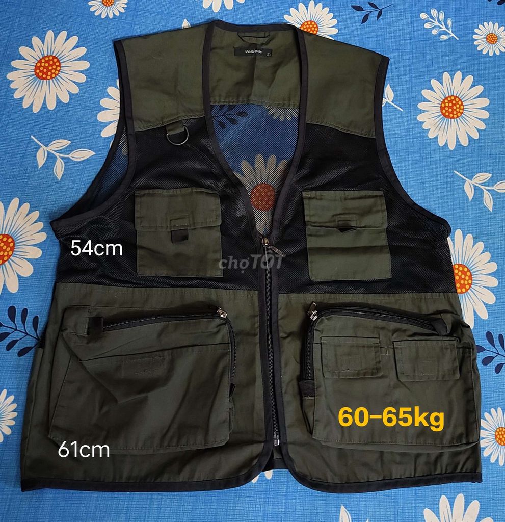 Áo khoác ba lỗ thể thao size 60-65kg. Mua bán Quần áo tại Quận 8 Tp Hồ Chí Minh được đăng bởi Tùng Nguyên  hình 1