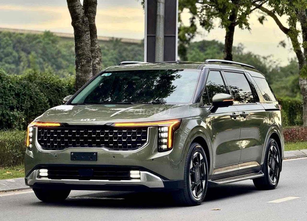 Kia Carnival 2025 Signature 2.2D. Mua bán Ô tô tại Quận Bình Tân Tp Hồ Chí Minh được đăng bởi MUA XE GIÁ TỐT  hình 3