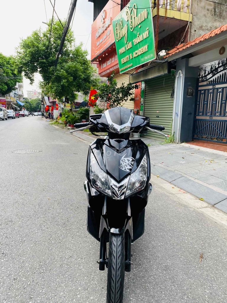 Ablet 110Fi đời 2010 lên phom AB thái. Mua bán Xe máy tại Thành phố Hải Dương Hải Dương được đăng bởi Manh Vân Xe Máy  hình 6