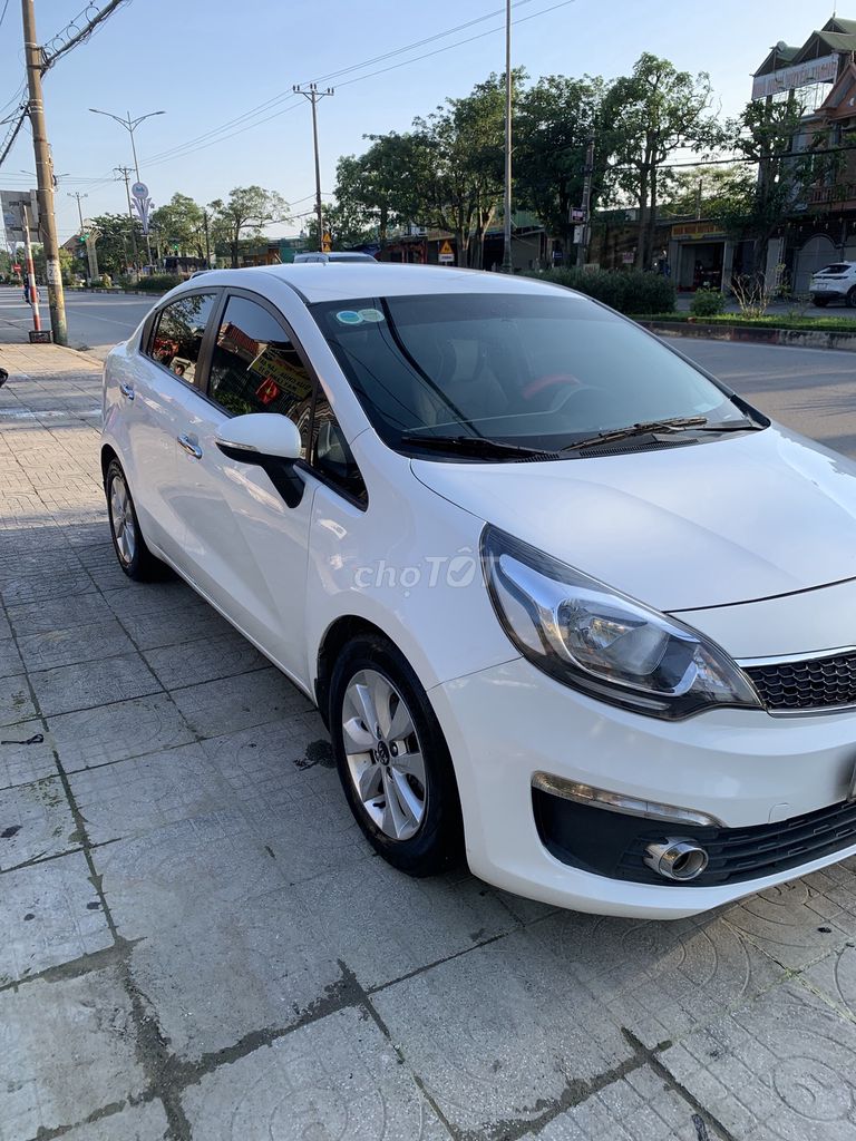 Kia Rio 2016 Trắng. Mua bán Ô tô tại Thị xã Hồng Lĩnh Hà Tĩnh được đăng bởi Nguyễn Long hình 1