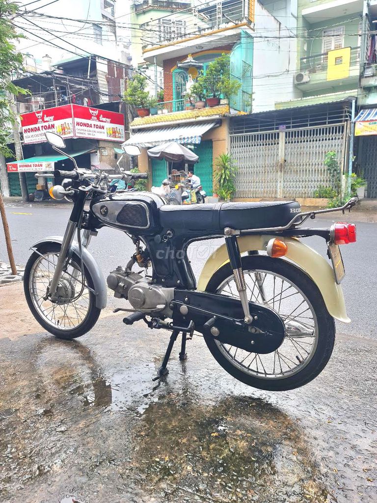 Hinda #67 Xe đẹp chính chủ bán ký giấy liền. Mua bán Xe máy tại Quận 11 Tp Hồ Chí Minh được đăng bởi CỬA HÀNG XE MÁY LONG HỔ hình 3