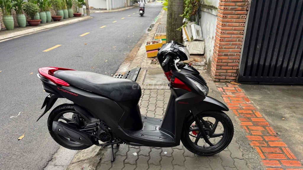 Honda Vision 110 2016 Đen. Mua bán Xe máy tại Quận Bình Thạnh Tp Hồ Chí Minh được đăng bởi Quyphan hình 3