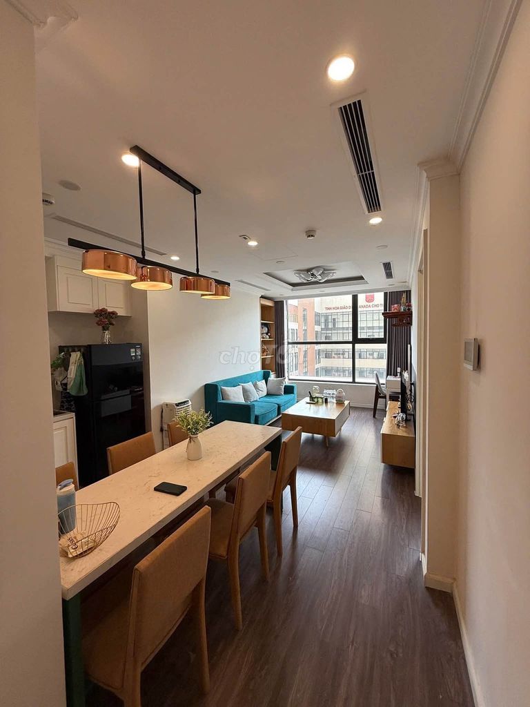 Квартира Sunshine Riverside с 2 спальнями в аренду - полностью меблирована