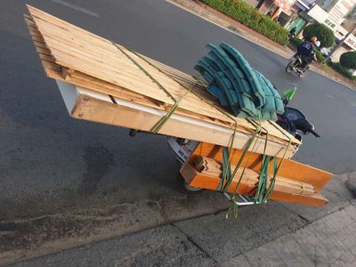 E nhận chở ship hàng hóa lắp ráp giường, ráp tủ. Dịch vụ chuyển nhà tại Quận 12 Tp Hồ Chí Minh được đăng bởi Sky