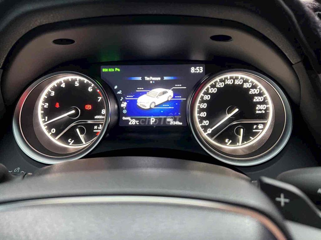 Toyota Camry 2019 2.5Q - 24000 km. Mua bán Ô tô tại Huyện Hòa Thành Tây Ninh được đăng bởi Ngô Quyết Tý hình 3