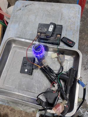 Ổ khóa smaarkey hàng zin hãng.1 remote. Mua bán Phụ tùng xe tại Quận 11 Tp Hồ Chí Minh được đăng bởi CHÂU MINH LONG