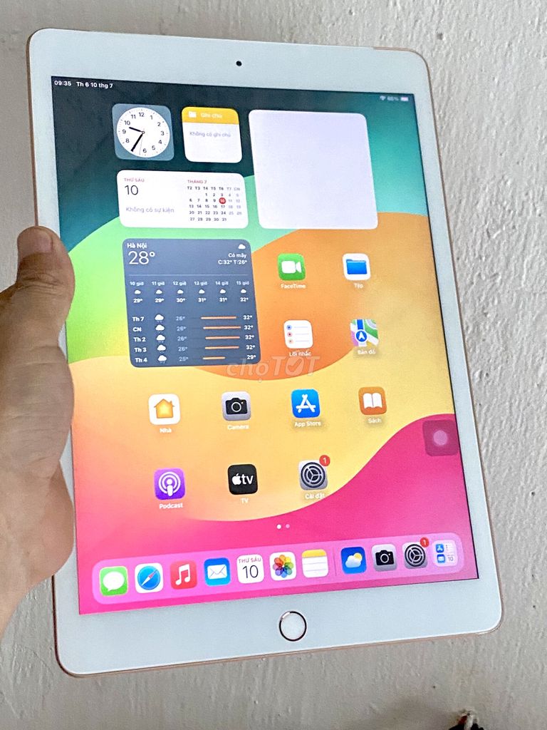 Apple iPad Gen 7 32GB Vàng 4G, Wi-Fi. Mua bán Máy tính bảng tại Quận 10 Tp Hồ Chí Minh được đăng bởi Hoàn hình 1