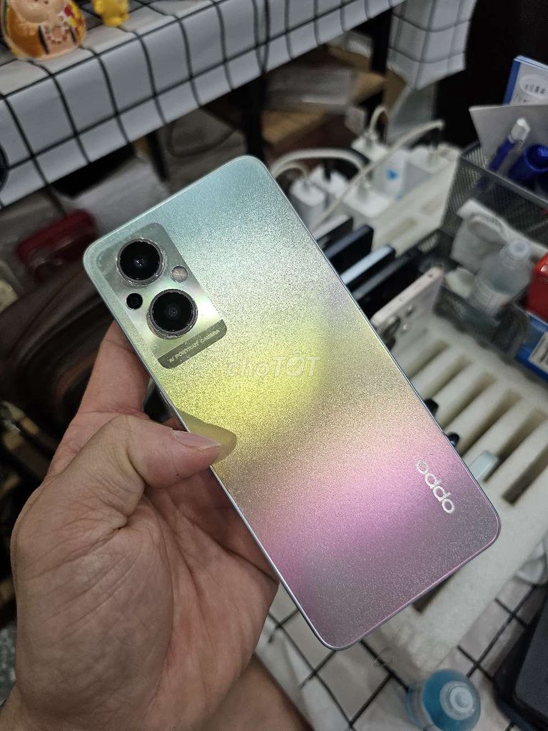OPPO RENO 7Z 5G BẠC ZIN GỌN TỐT CHỤP ĐẸP V/N VIP. Mua bán Điện thoại tại Quận Tân Phú Tp Hồ Chí Minh được đăng bởi Ngô Minh Mobile  hình 1