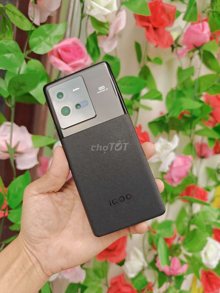 Vivo iQOO 10 Pro 12/256 Snap 8 Plus gen 1 GIAO LƯU