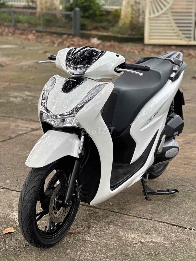 SH 125-2021 hỗ trợ góp. Mua bán Xe máy tại Huyện Trảng Bom Đồng Nai được đăng bởi Xe Máy Ngọc Hưng hình 5