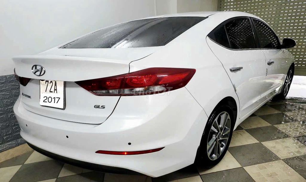 Elantra 2.0 AT - 72000 km (sơn zin máy zin 100%). Mua bán Ô tô tại Thành phố Vũng Tàu Bà Rịa - Vũng Tàu được đăng bởi Ha Lam hình 3