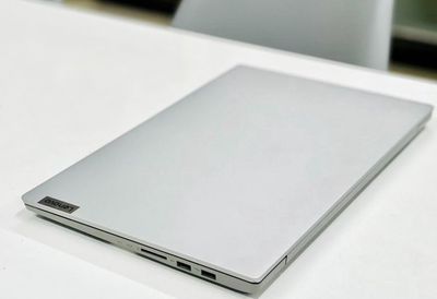 Laptop Lenovo Core i5 thế hệ 11th -_-BH 12 tháng