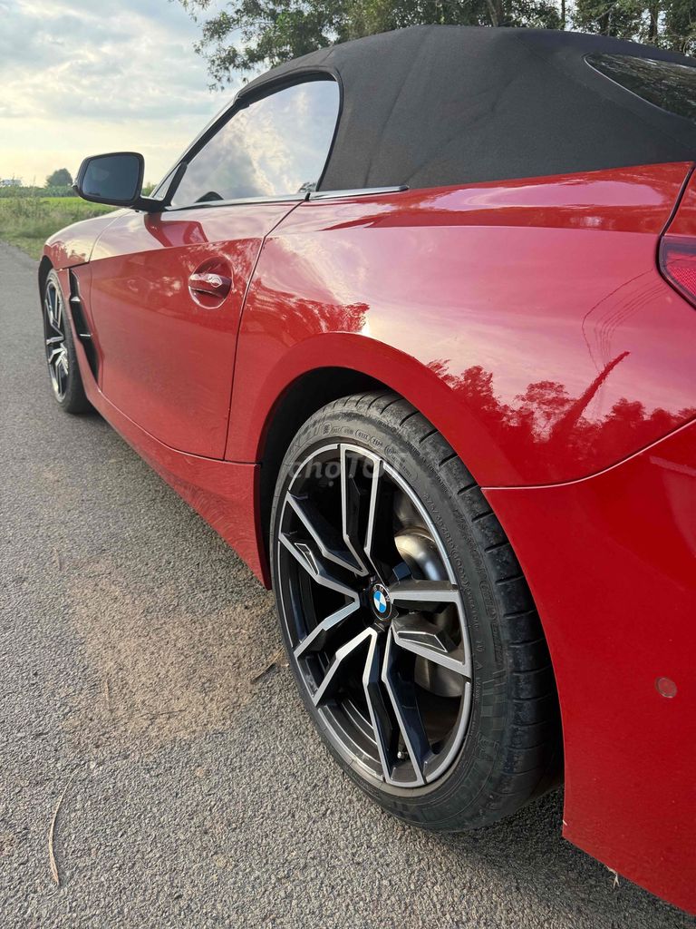 BMW Z4 2023 Đỏ 15000 km. Mua bán Ô tô tại Huyện Trảng Bom Đồng Nai được đăng bởi Hoàng Tùng Tùng lambro hình 4